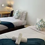 Les Cols Verts - Logis Hotel