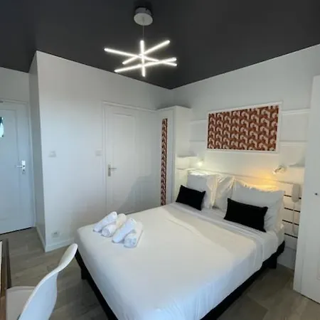 Hotel Logis Les Cols Verts