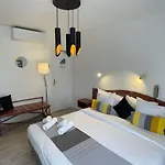 Les Cols Verts - Logis Hotel