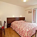 Les Cols Verts - Logis 3*
