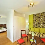 Les Cols Verts - Logis