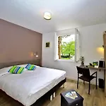 Les Cols Verts - Logis 3*