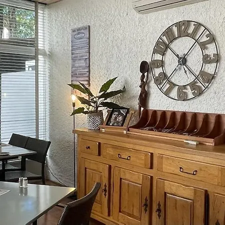 Logis Les Cols Verts Ξενοδοχείο