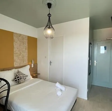 Hotel Logis Les Cols Verts