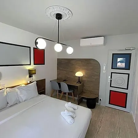 Les Cols Verts - Logis Hotel 3*