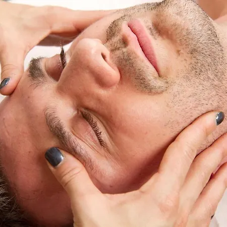 Logis Les Cols Verts Hotel