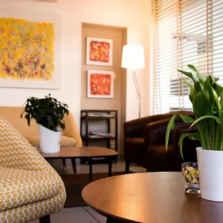 Ξενοδοχείο Logis Les Cols Verts 3*