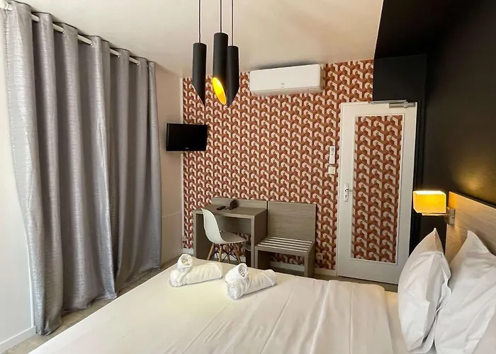 Logis Les Cols Verts Hotel 3*