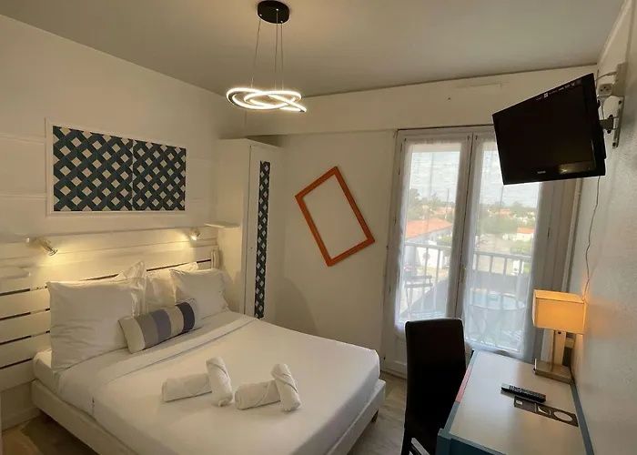 Logis Les Cols Verts Hotel La Tranche-sur-Mer