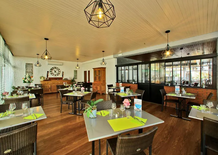 Hotel Logis Les Cols Verts La Tranche-sur-Mer