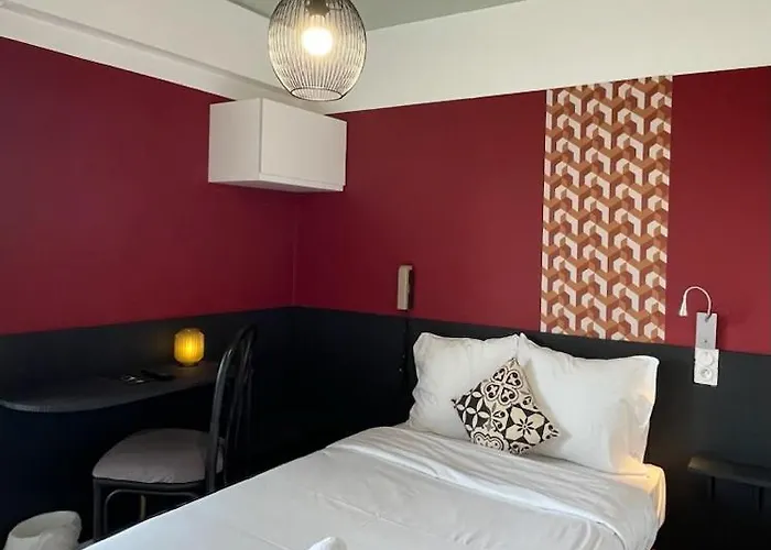 Logis Les Cols Verts 3* 라트슈수르메르