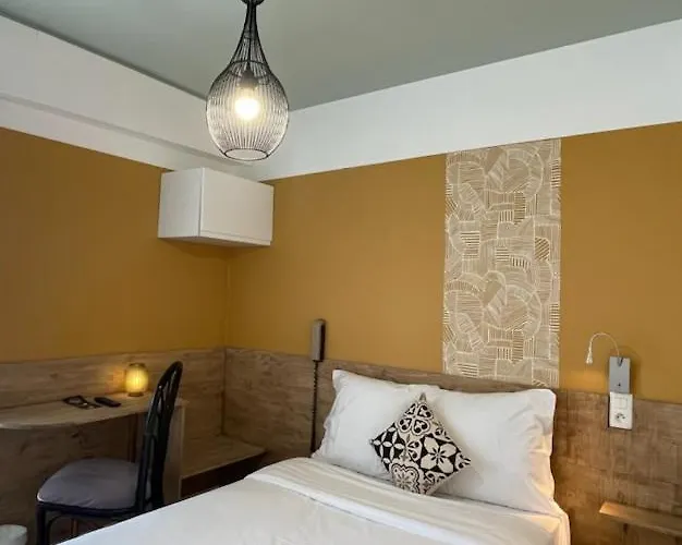 Hotel Logis Les Cols Verts